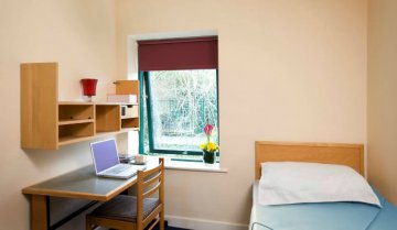 UNIVERSITY COLLEGE DUBLIN