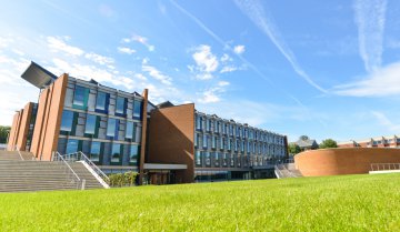 UNIVERSITY OF SUSSEX